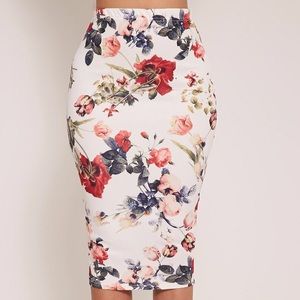 PrettyLittleThing Stretch Floral Pencil Skirt NEW